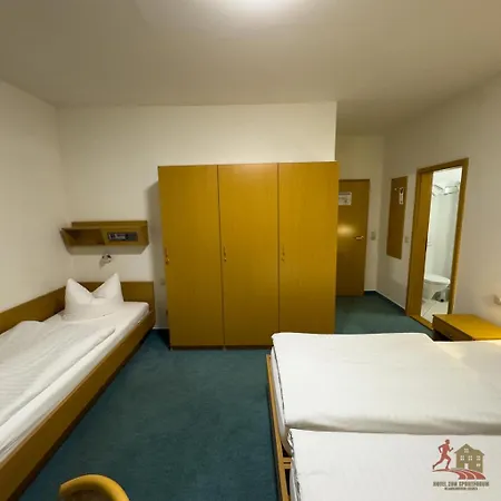 Zum Sportforum Hotel *