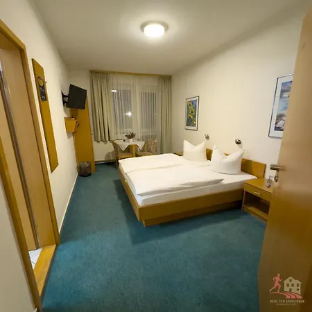 Zum Sportforum Hotel