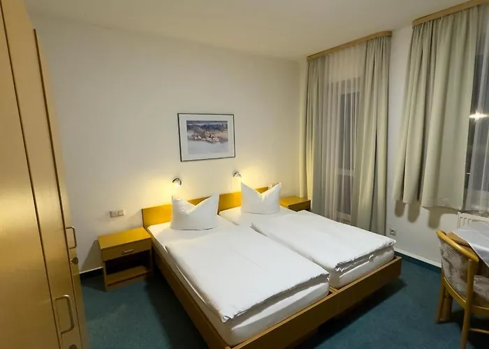 Zum Sportforum Hotell *